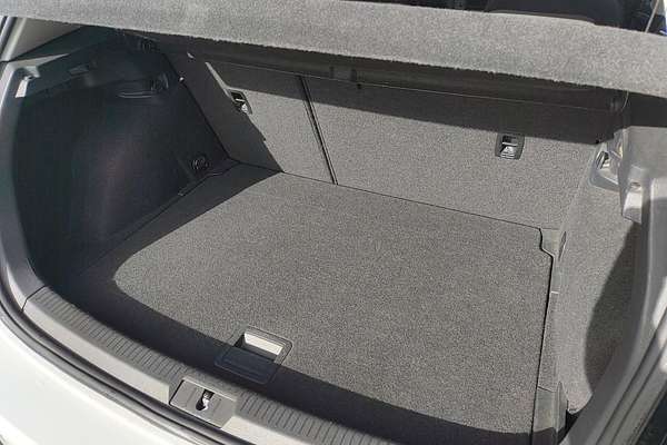 2015 Volkswagen Golf 92TSI Trendline 7