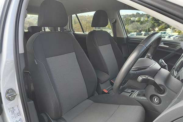 2015 Volkswagen Golf 92TSI Trendline 7