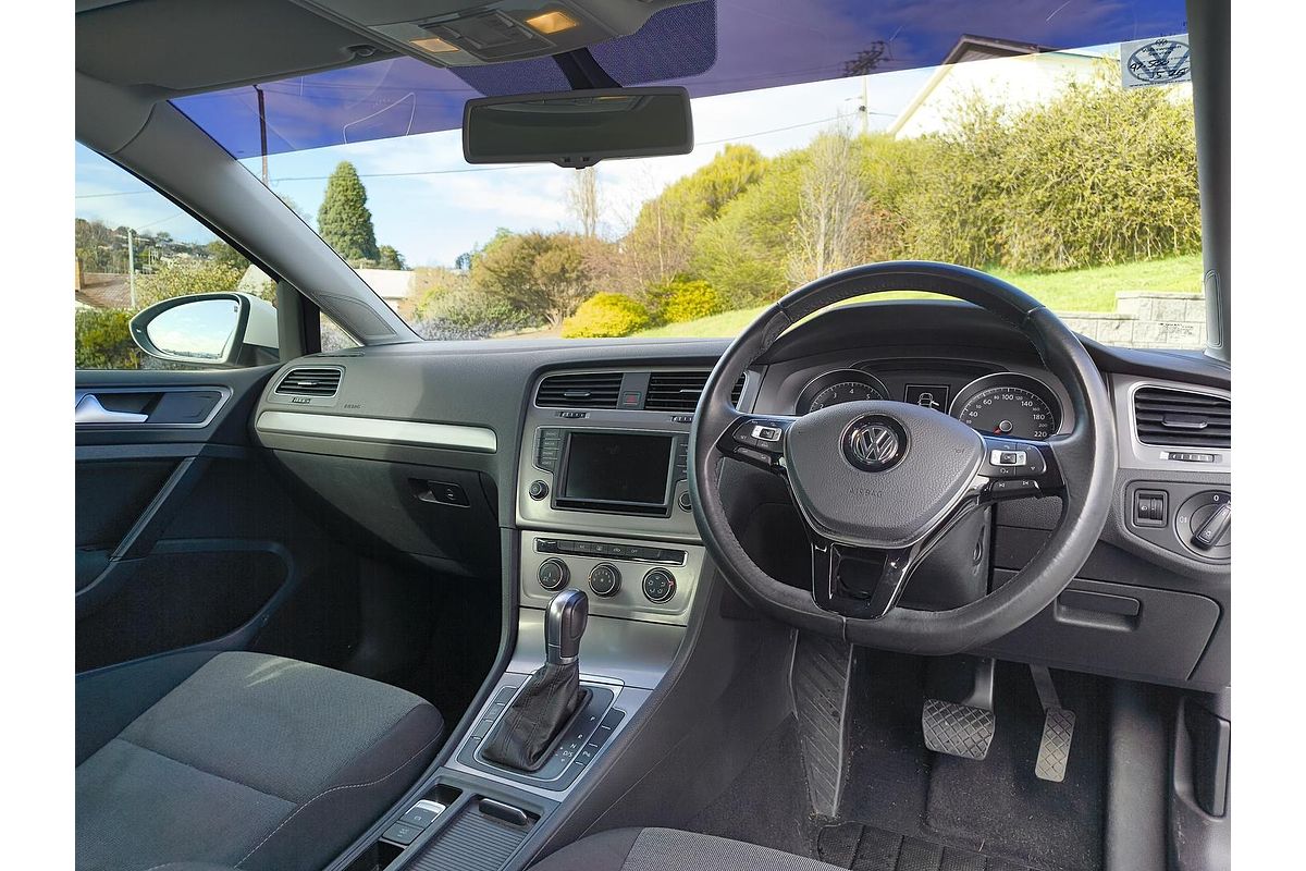 2015 Volkswagen Golf 92TSI Trendline 7