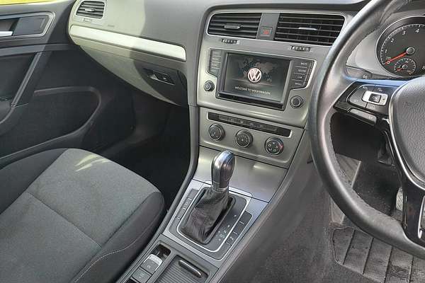 2015 Volkswagen Golf 92TSI Trendline 7