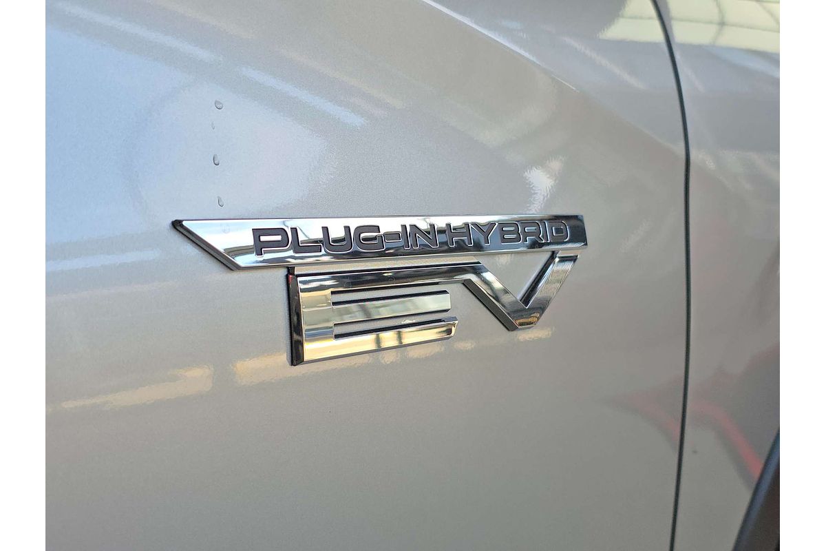 2025 Mitsubishi Outlander PHEV Aspire ZM