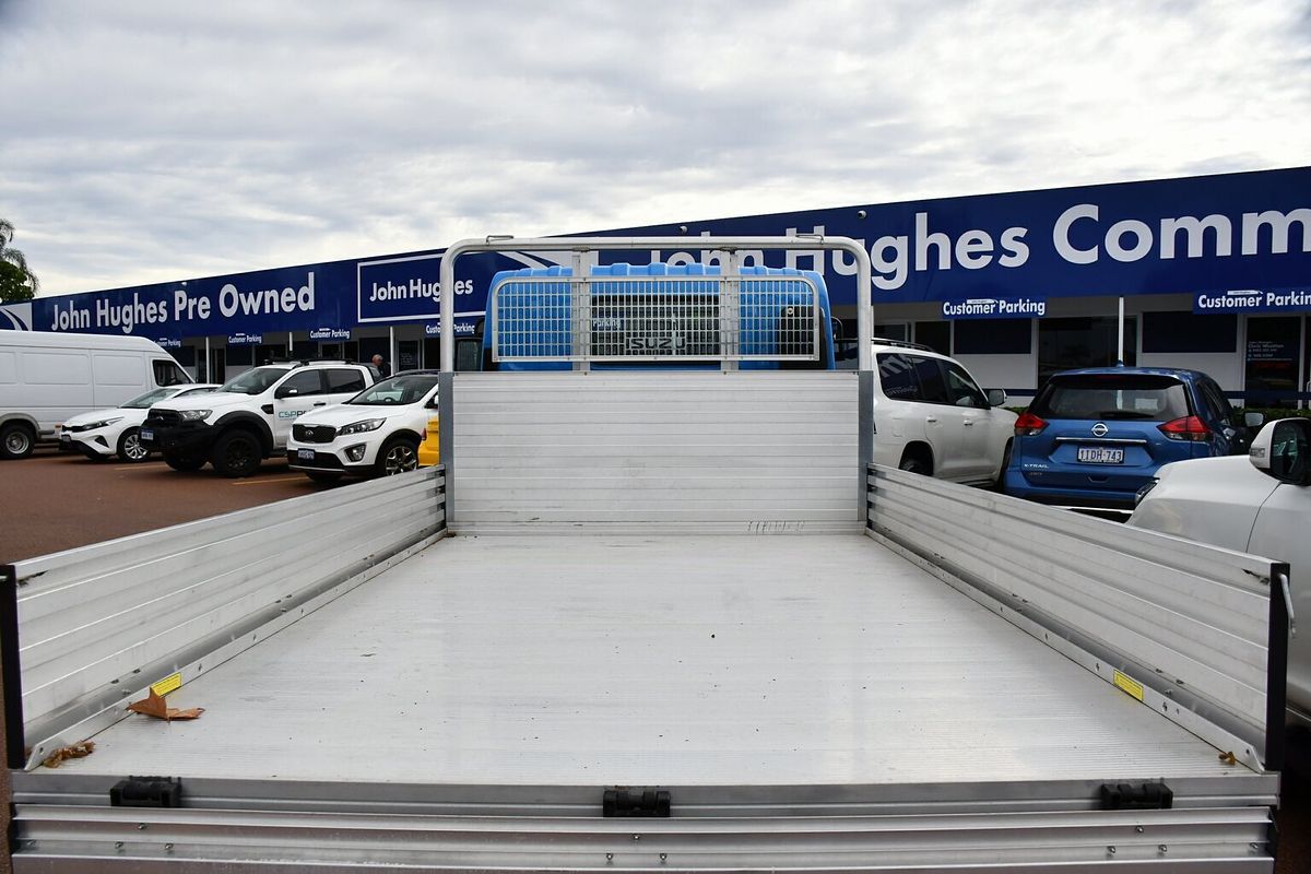 2022 Isuzu N Series NLR 45-150 4x2 SWB