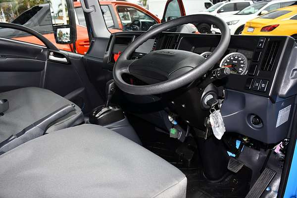 2022 Isuzu N Series NLR 45-150 4x2 SWB