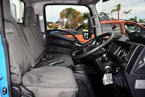 2022 Isuzu N Series NLR 45-150 4x2 SWB