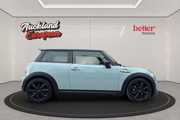 2012 MINI Cooper HATCH 6A 2DR 1.6L
