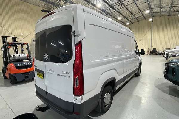 2022 LDV Deliver 9 LWB