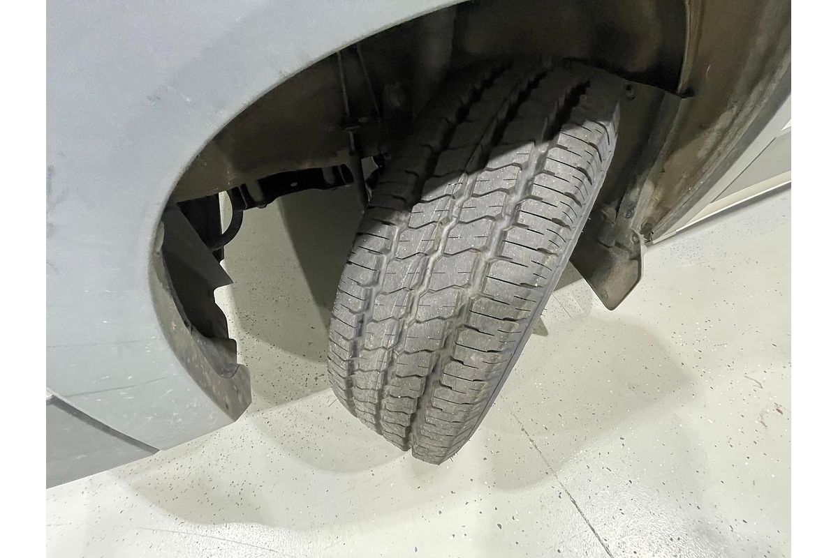 2022 LDV Deliver 9 LWB