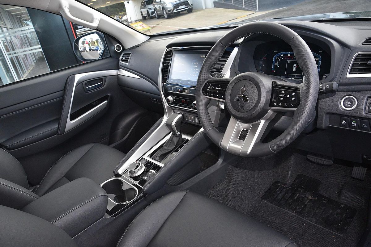 2024 Mitsubishi Pajero Sport Exceed QG