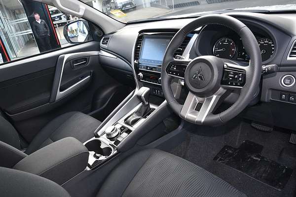 2024 Mitsubishi Pajero Sport GLS QG