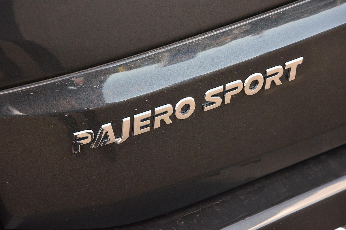2024 Mitsubishi Pajero Sport Exceed QG