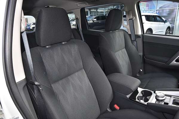 2024 Mitsubishi Pajero Sport GLS QG