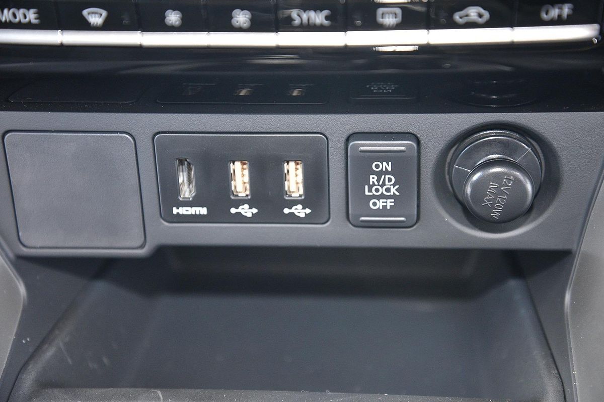 2024 Mitsubishi Pajero Sport GLS QG