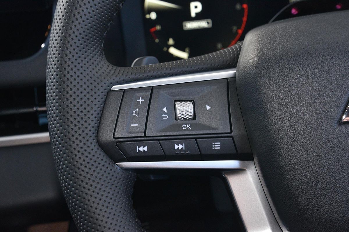 2025 Mitsubishi Outlander Aspire ZM