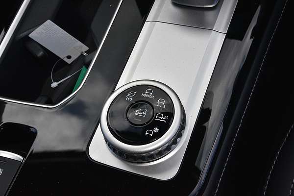 2025 Mitsubishi Outlander Aspire ZM