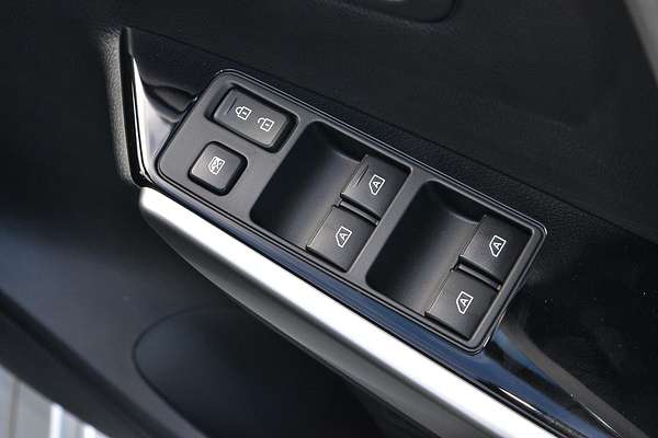 2024 Mitsubishi Pajero Sport GLS QG