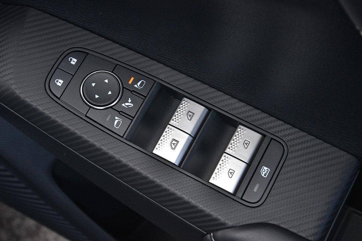 2025 Mitsubishi Outlander Aspire ZM