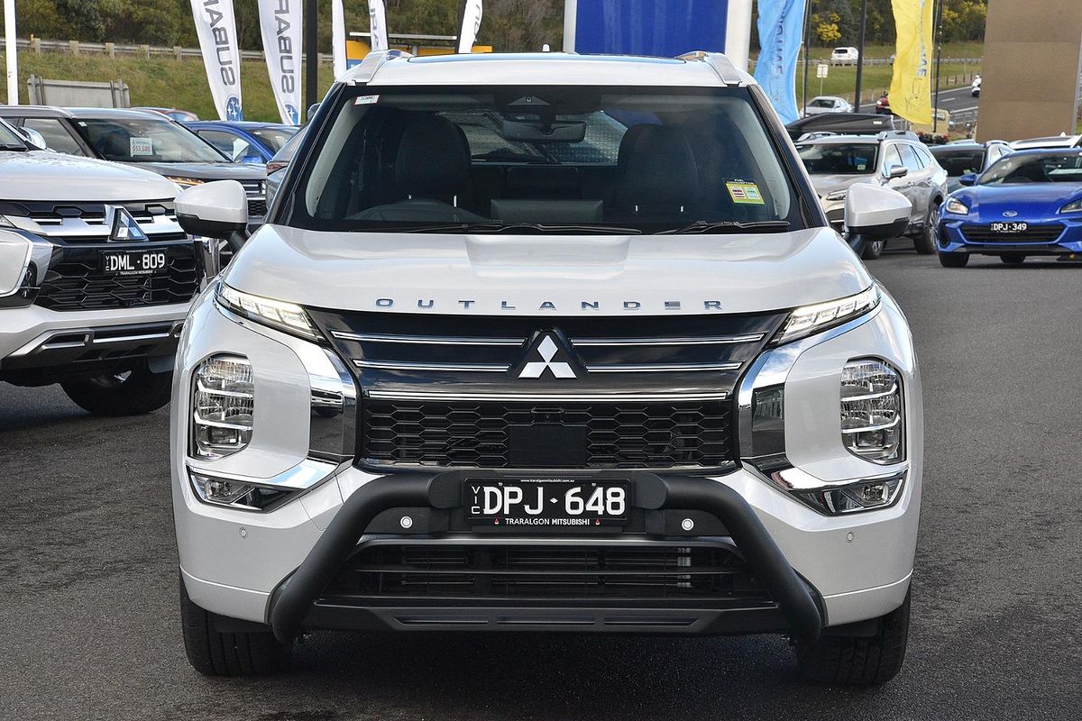 2025 Mitsubishi Outlander Exceed ZM