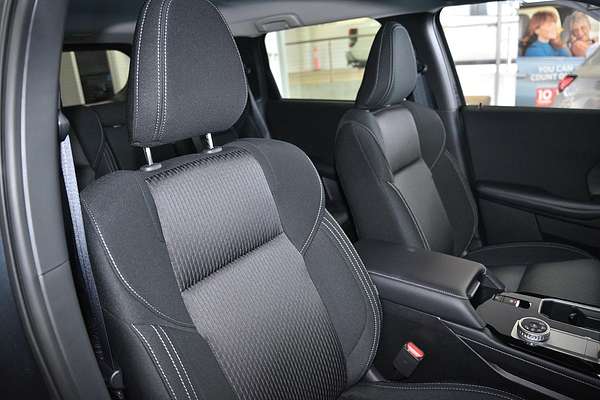 2025 Mitsubishi Outlander LS ZM
