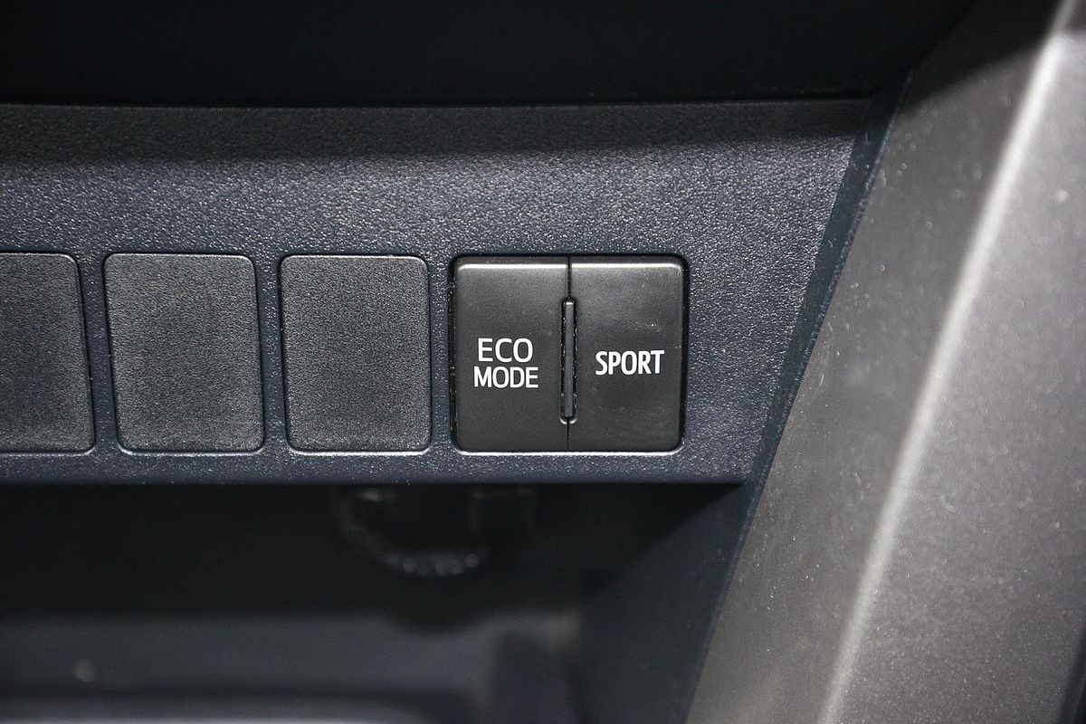 2016 Toyota RAV4 GX ZSA42R