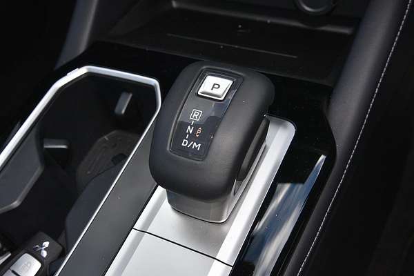 2025 Mitsubishi Outlander Exceed ZM