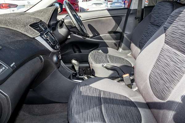 2018 Hyundai Accent Sport RB6