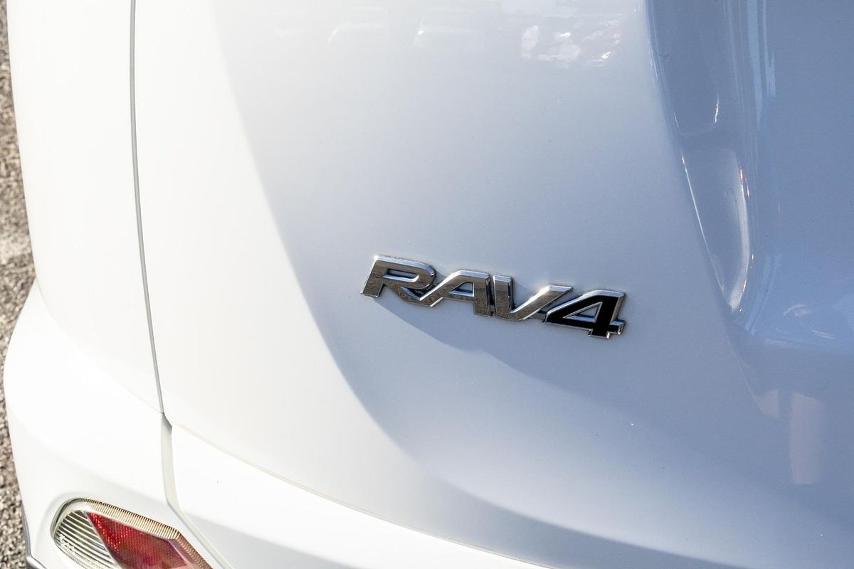 2016 Toyota RAV4 GXL ZSA42R