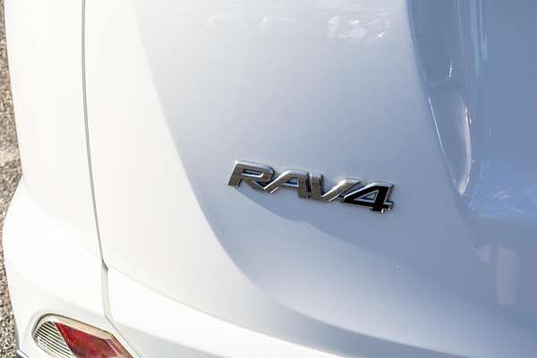 2016 Toyota RAV4 GXL ZSA42R