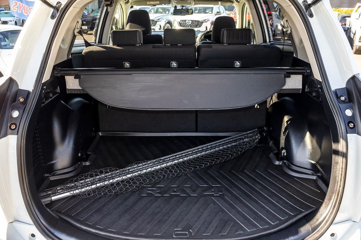 2016 Toyota RAV4 GXL ZSA42R