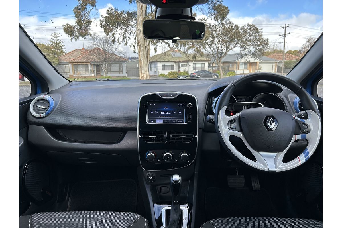 2015 Renault Clio Expression IV B98