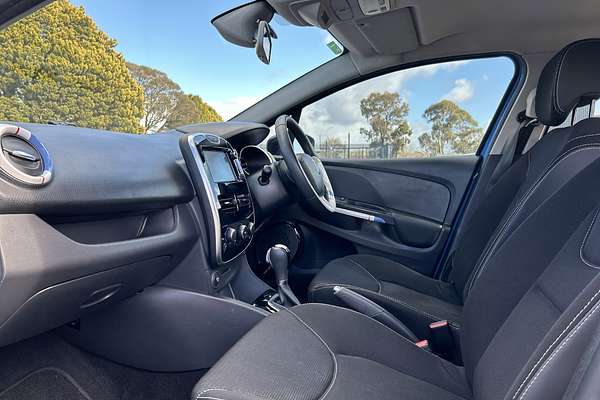 2015 Renault Clio Expression IV B98