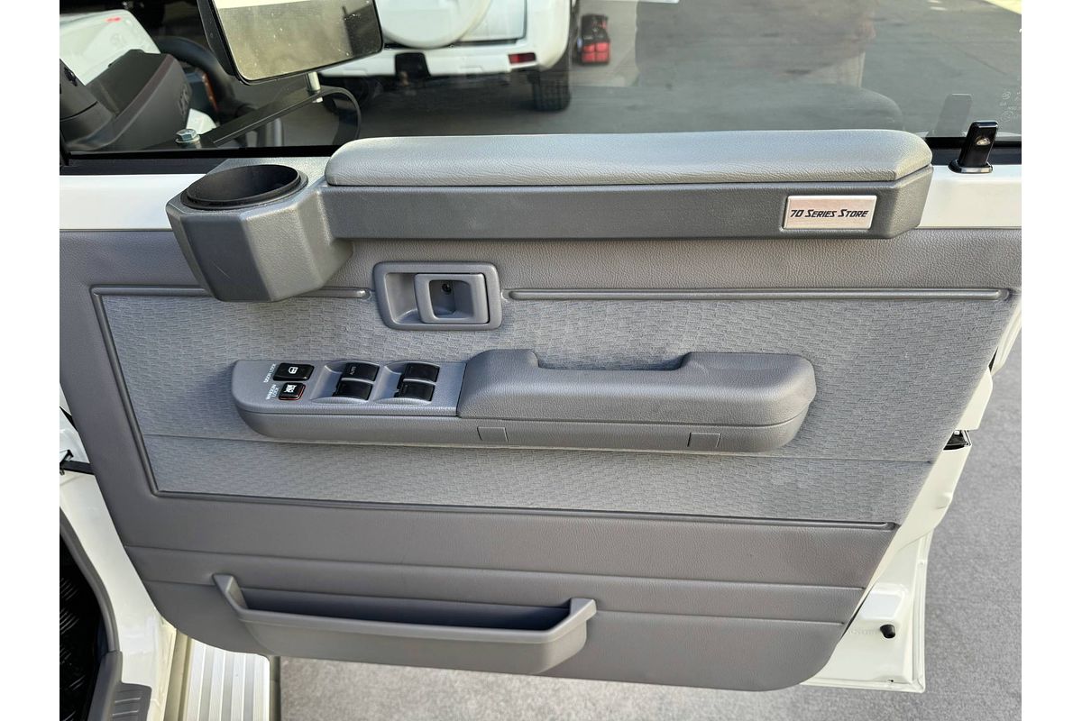 2024 Toyota Landcruiser GXL VDJL79R