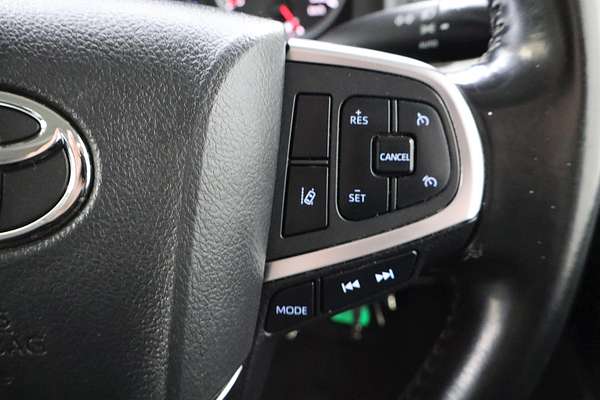 2021 Toyota Hiace GDH300R LWB