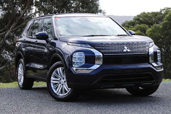 2023 Mitsubishi Outlander PHEV ES ZM