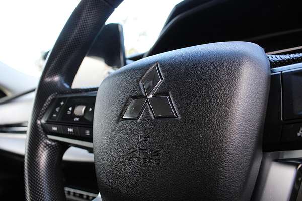 2023 Mitsubishi Outlander PHEV ES ZM