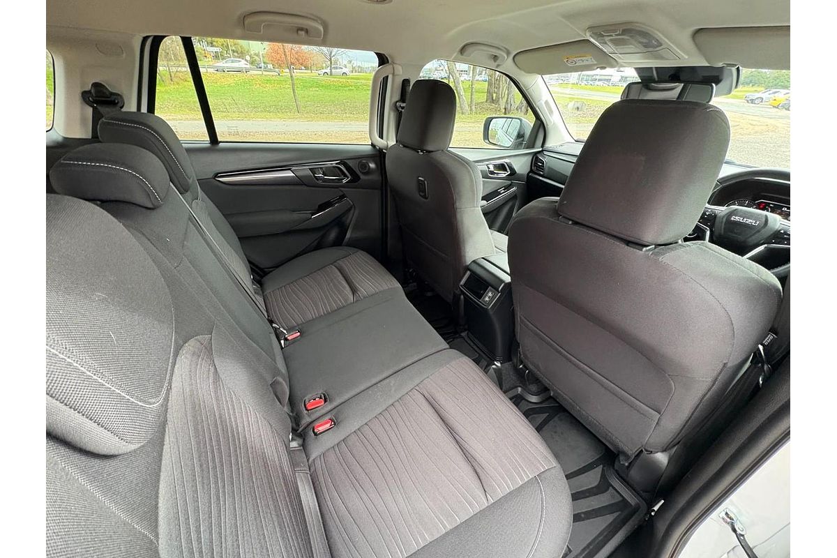 2023 Isuzu MU-X LS-U
