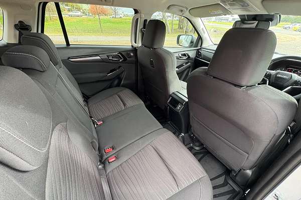2023 Isuzu MU-X LS-U