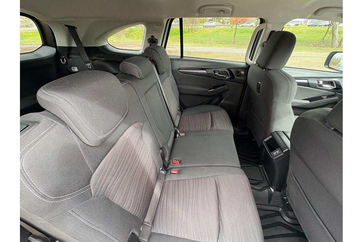 2023 Isuzu MU-X LS-U