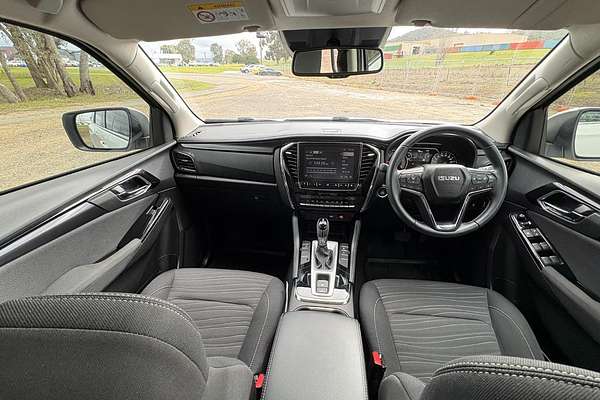 2023 Isuzu MU-X LS-U