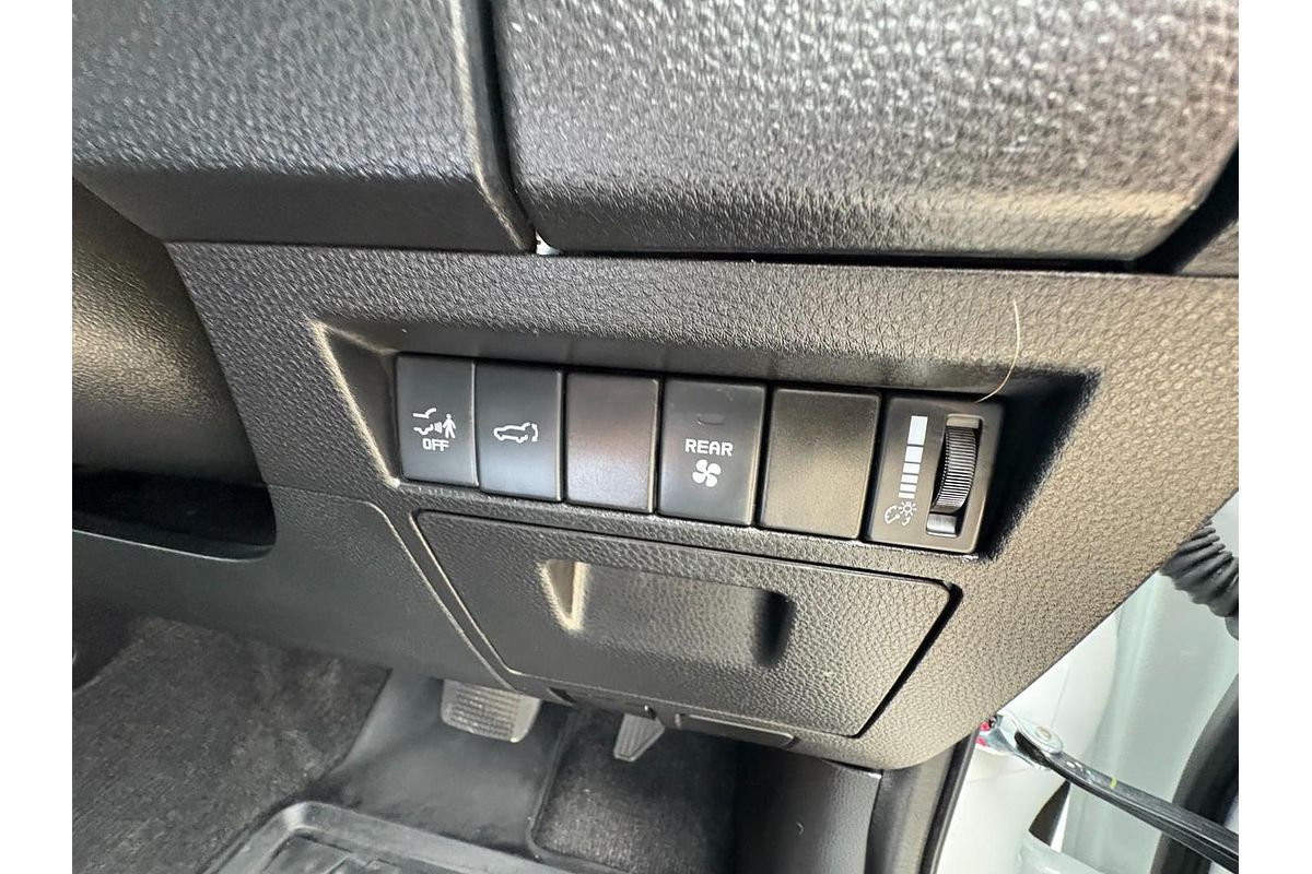 2023 Isuzu MU-X LS-U
