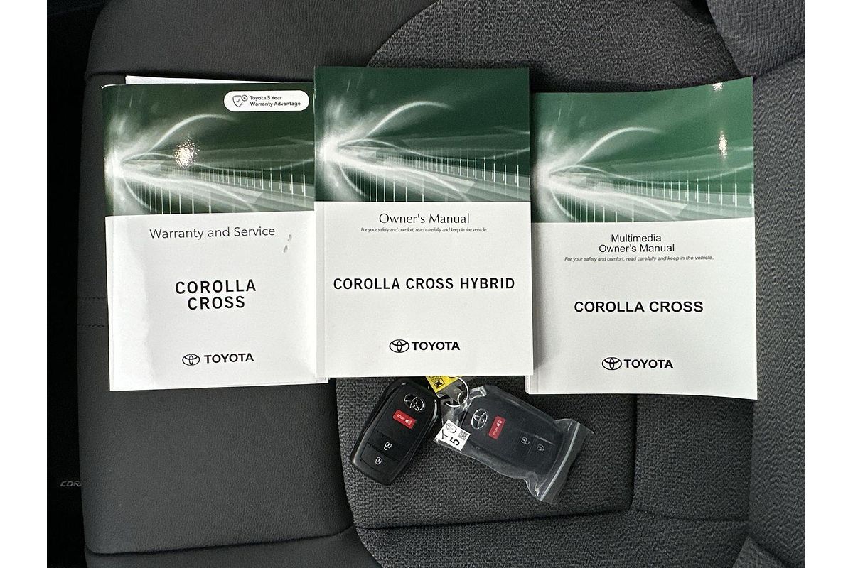 2024 Toyota Corolla Cross GXL MXGH10R
