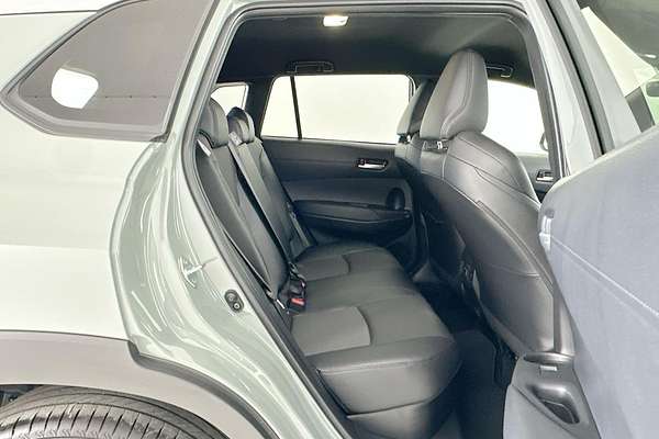 2024 Toyota Corolla Cross GXL MXGH10R