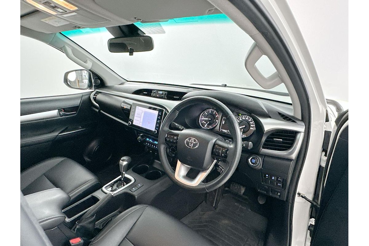 2021 Toyota Hilux SR5 GUN126R 4X4