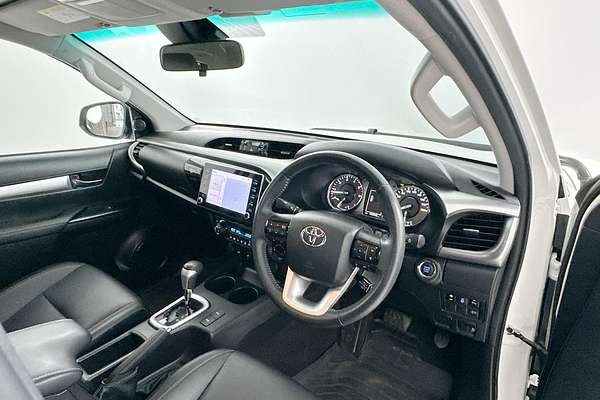 2021 Toyota Hilux SR5 GUN126R 4X4