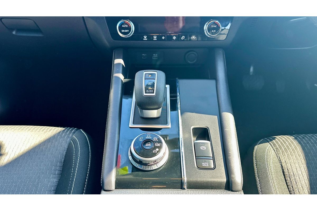 2024 Mitsubishi Outlander ES ZM