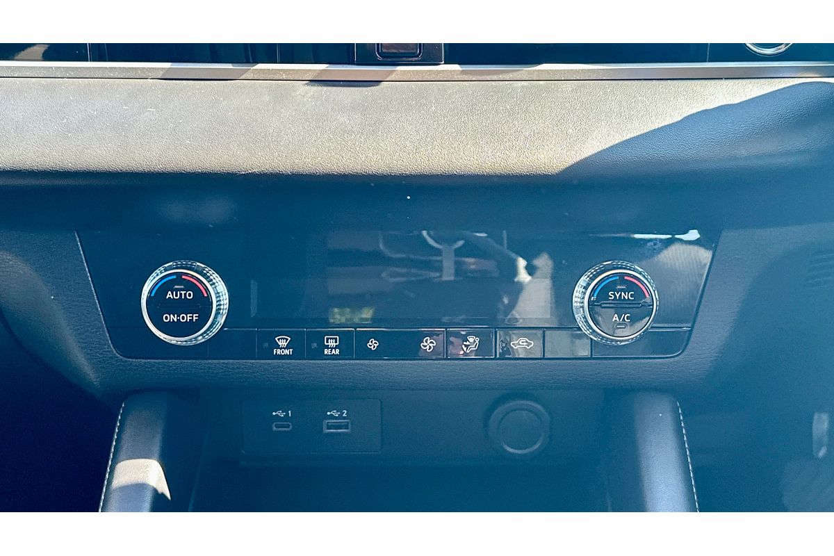 2024 Mitsubishi Outlander ES ZM