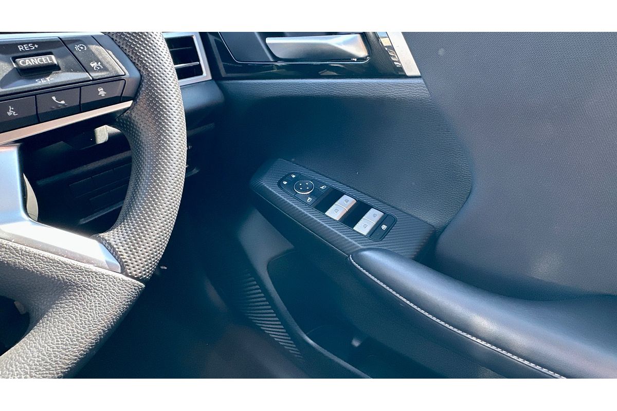 2024 Mitsubishi Outlander ES ZM