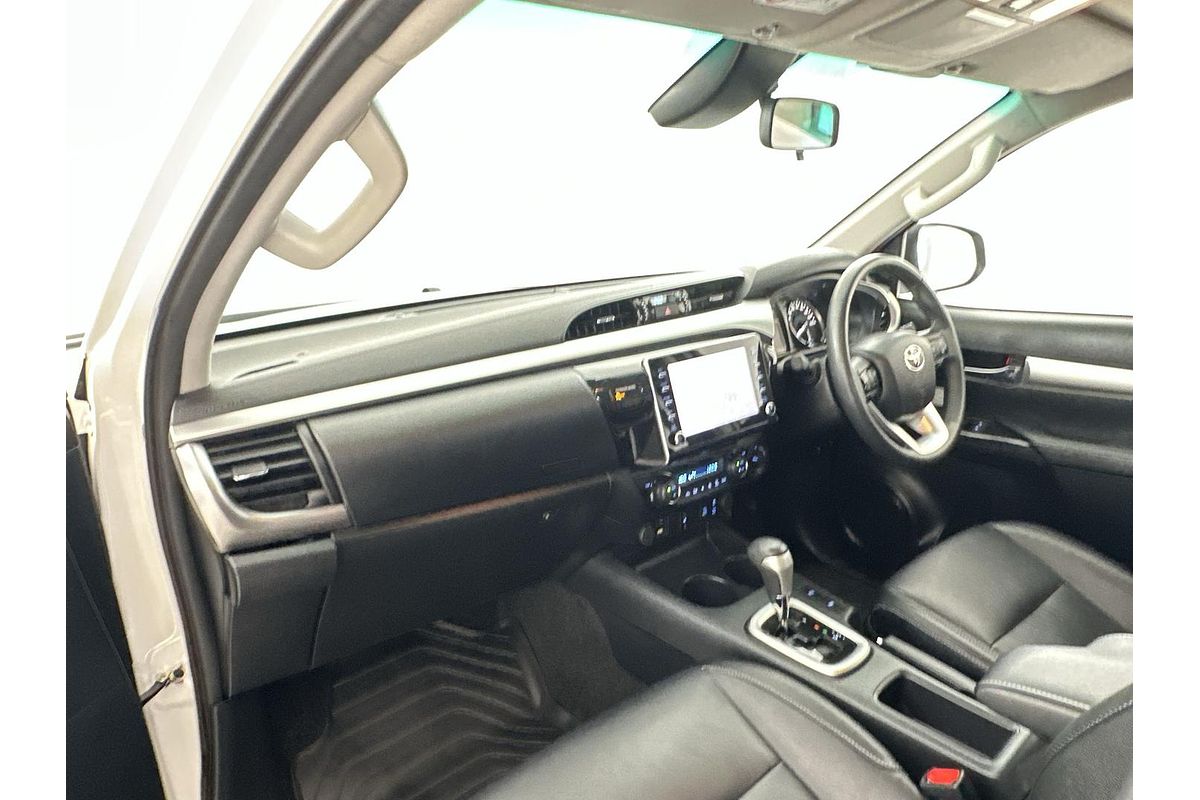 2021 Toyota Hilux SR5 GUN126R 4X4