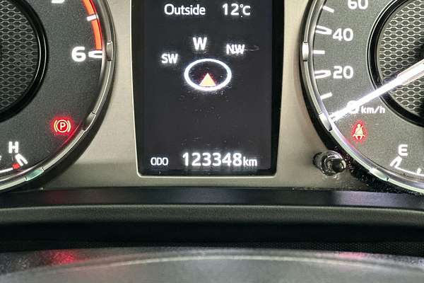 2021 Toyota Hilux SR5 GUN126R 4X4