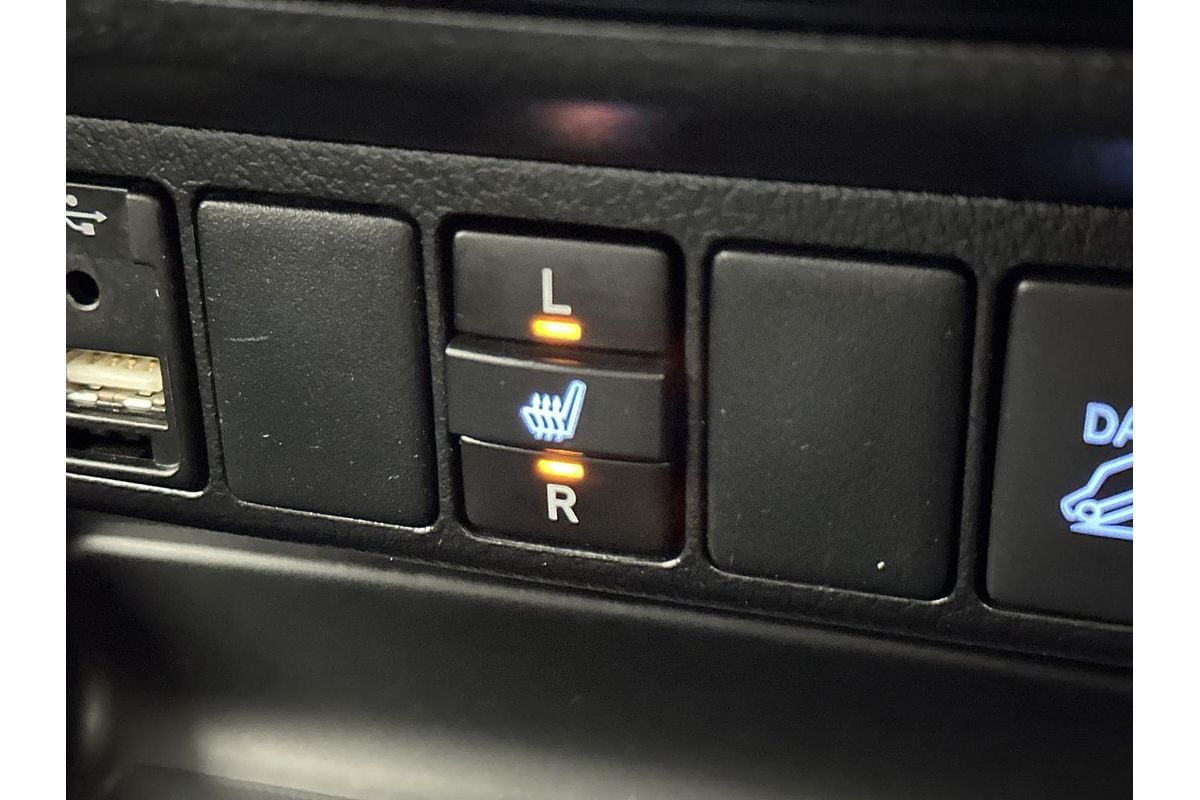 2021 Toyota Hilux SR5 GUN126R 4X4