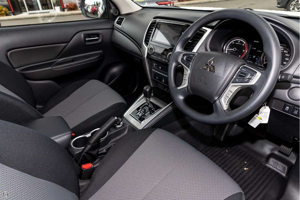 2024 Mitsubishi Triton GLX+ MV 4X4